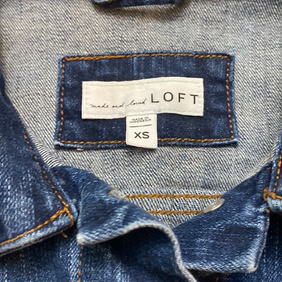 Loft xs Denim Jacket. - Picture 3 of 3